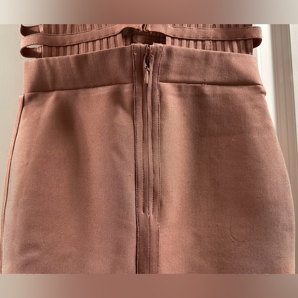 House of CB Rose Mara Cutout Midi Dress - Picture 4 of 6